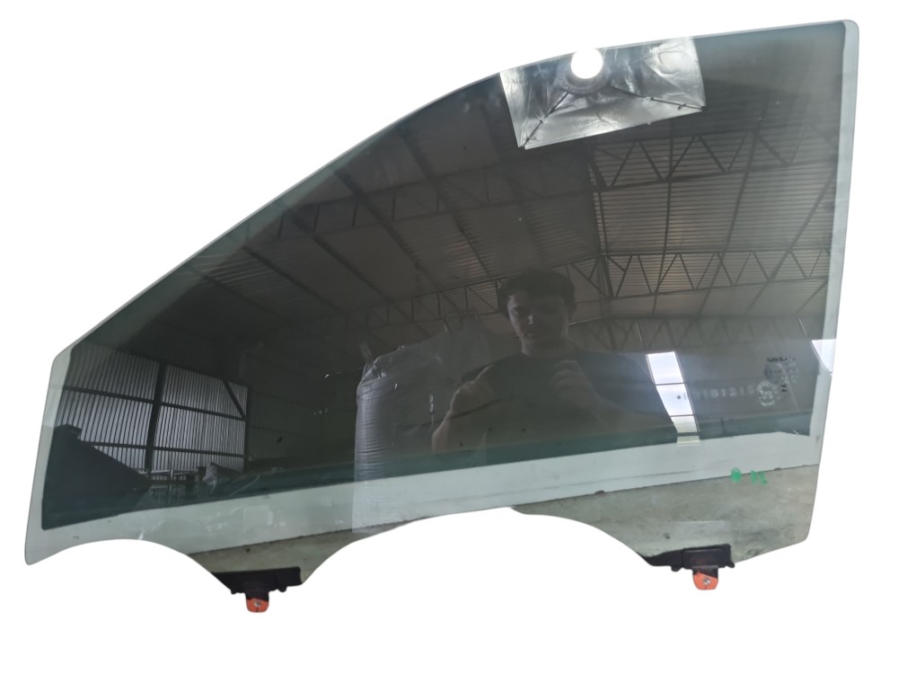 Vidro Porta Dianteiro Esquerdo Nissan Kicks 2023 2024 6
