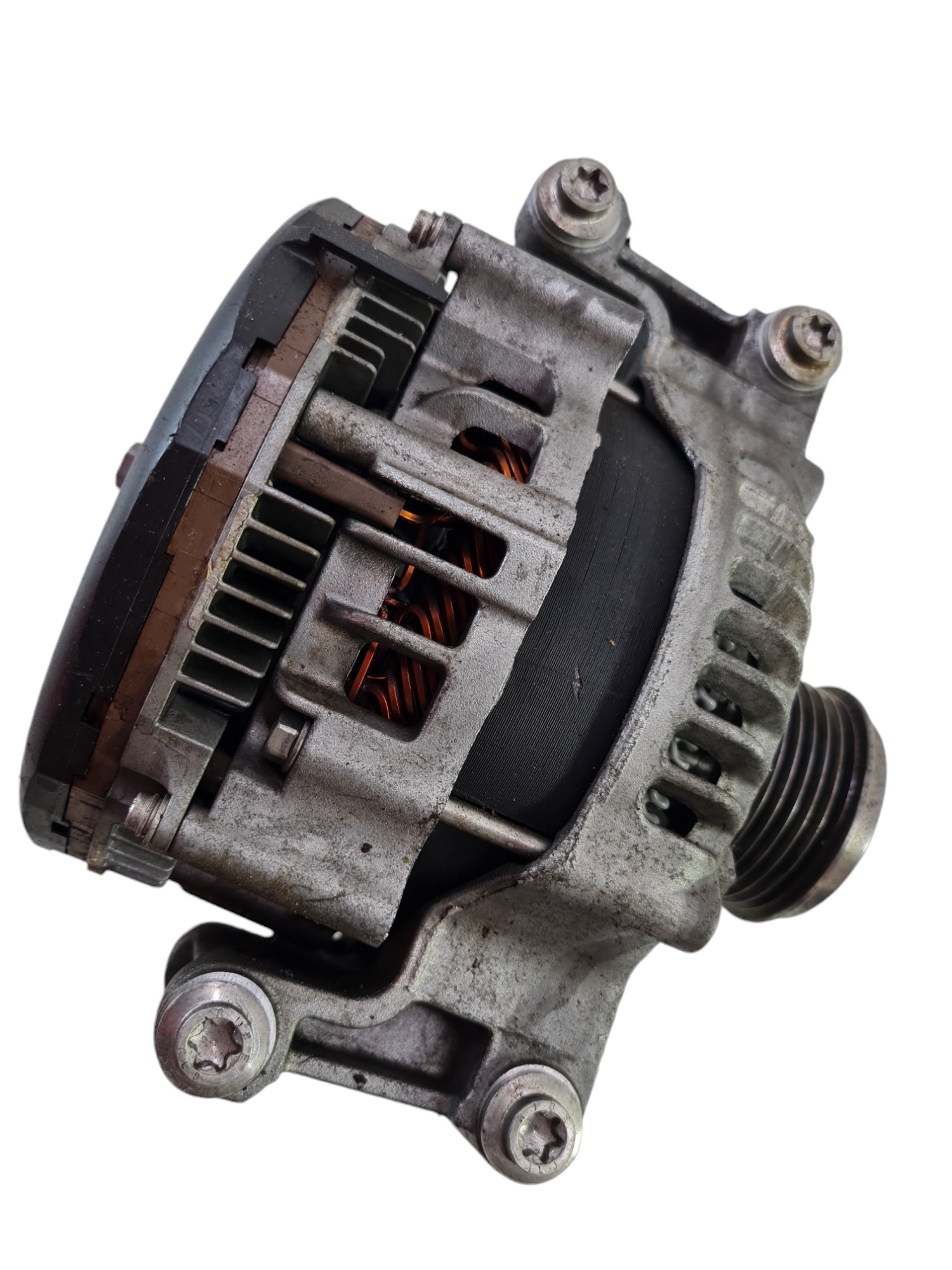 Alternador Audi A4 A5 2019 2020 2021 06i903024j 2