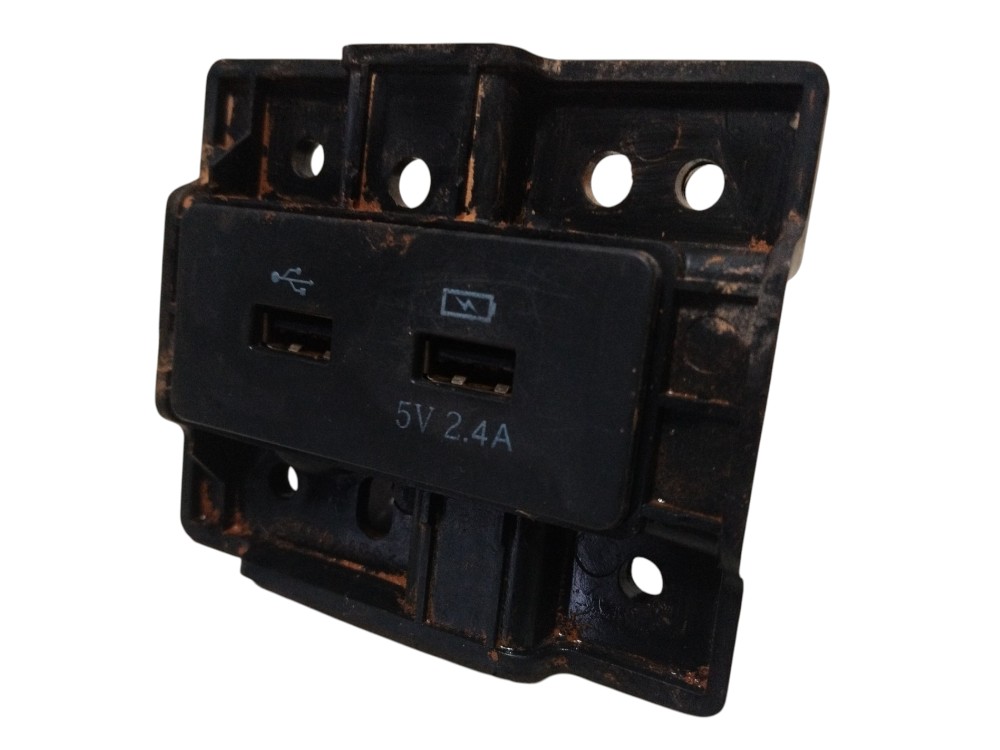 Entrada Energia Usb I/jac E Js1 2023 Original 7911150u7300 6