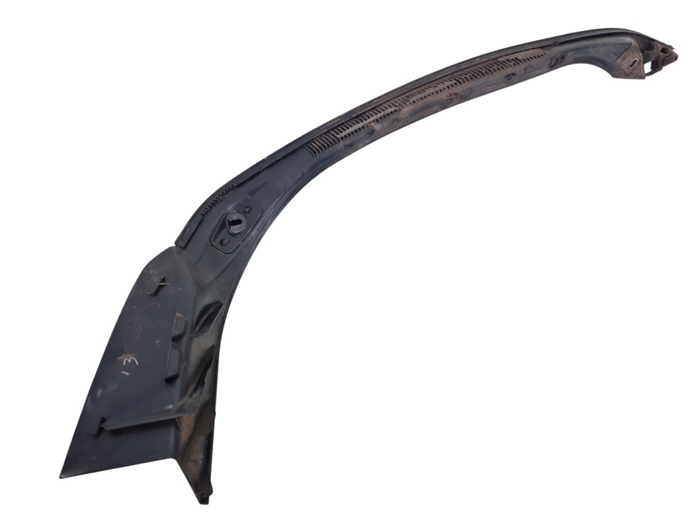 Moldura Externa Vidro Traseiro Direito Lexus Ls 460l 2013 6