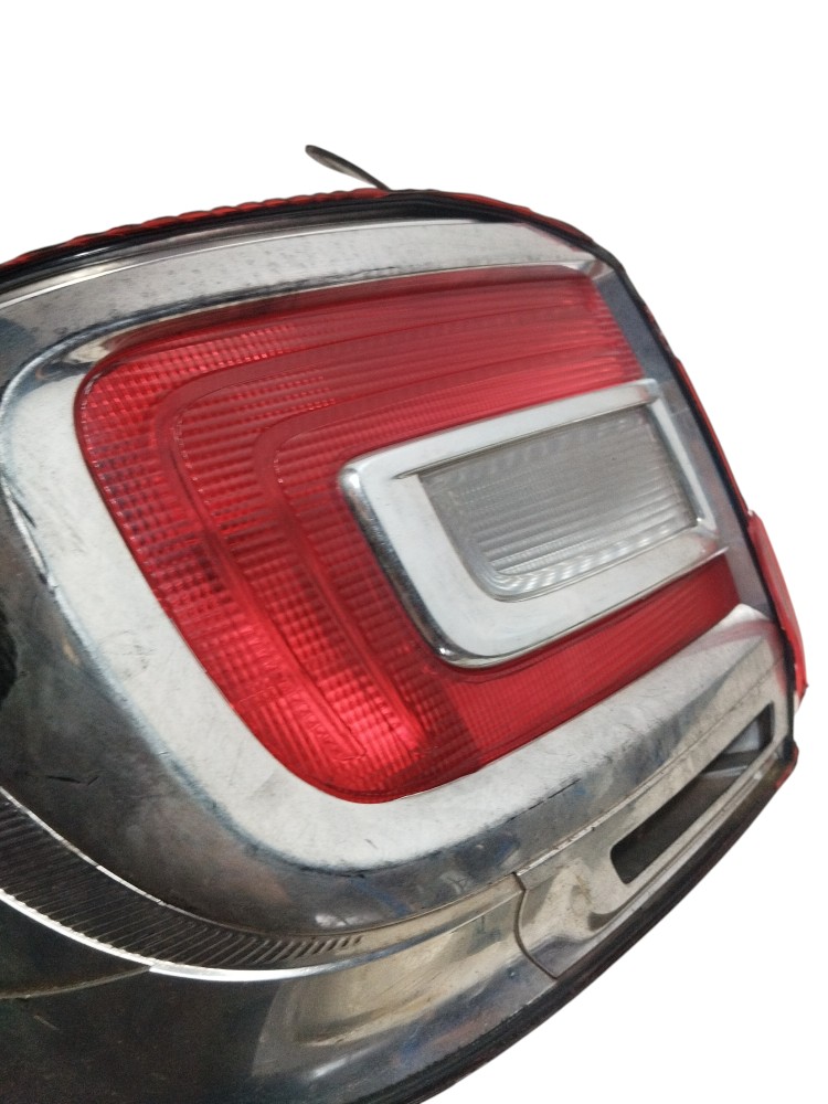 Lanterna traseira Renault Logan 2023 2024 ORIGINAL sem lente 4