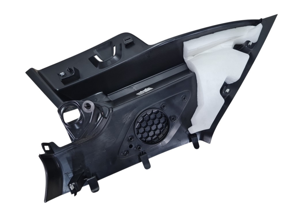 Coluna Traseira Direita Volvo Xc 40 2020 32244155 4