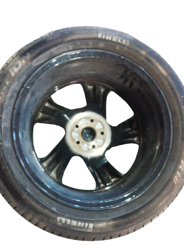 Jogo de rodas aro 18 pneus 215 55 Toyota Yaris Cross XRX2026
