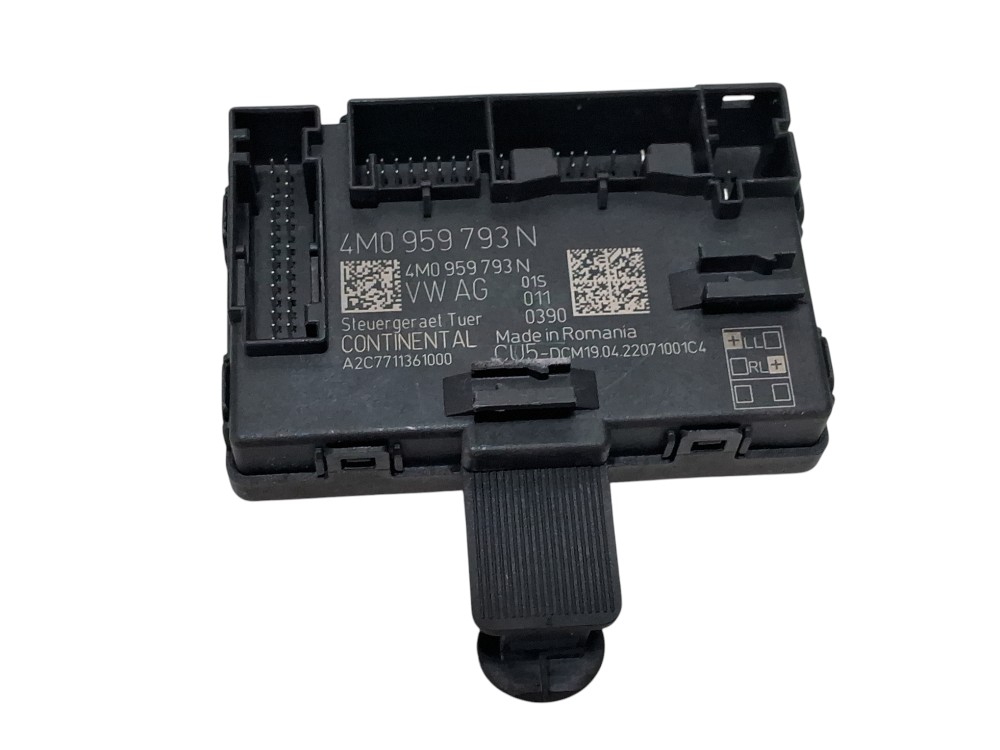 Modulo Comando Porta Dianteira Esquerda Audi E Tron 2022 4