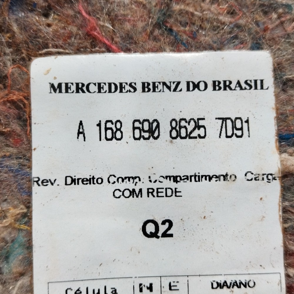 Acabamentoeito Porta-malas Mercedes Benz Classe A 160 6