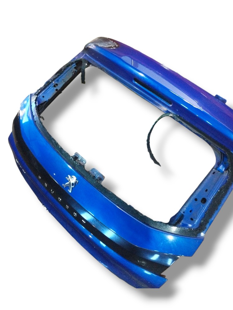 Tampa traseira porta malas Peugeot 208 2022 ORIGINAL
