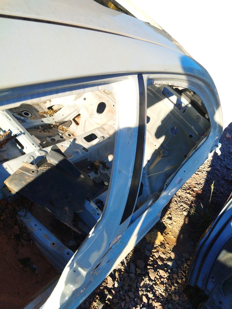 Jogo de colunas Toyota yaris 2022 ORIGINAL 6