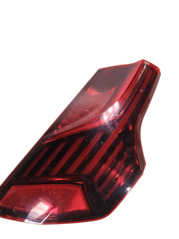 Lanterna traseira lateral Audi Etron 2022 2022 ORIGINAL 4