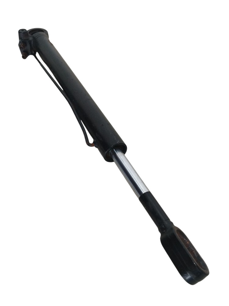 Pistão de Cilindro Bascular Cabine Mercedes Actros2651 2022 4