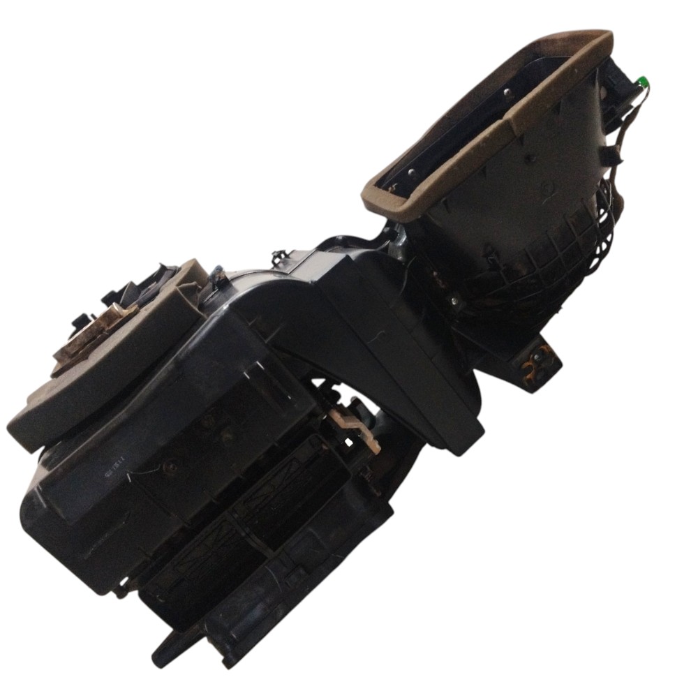 Caixa Evaporadora Do Ar Condicionado Vw/novo Fox Cl Mb 2016 4