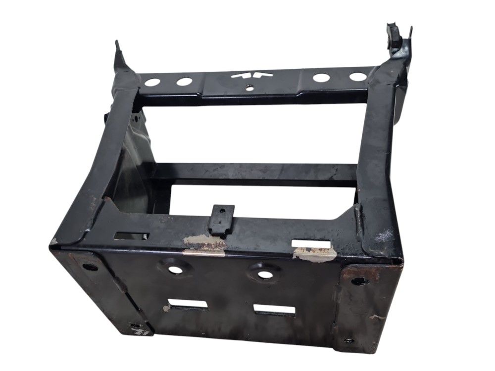Base suporte banco esquerdo Mercedes Actros 2651 2022 2