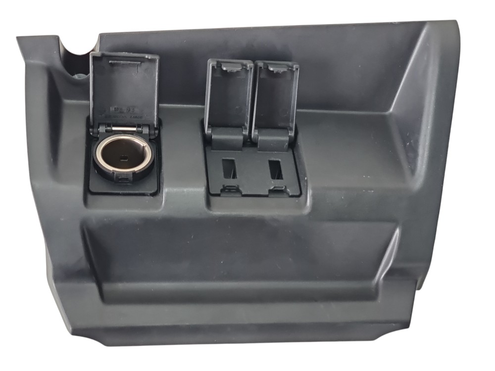 Moldura Tomada Acab Entrada 12v Usb Honda Wrv 2015 A 2021 5