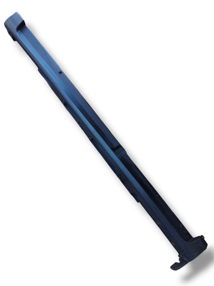 Aplique spoiler lateral esquerdo Toyota Yaris Cross 2026