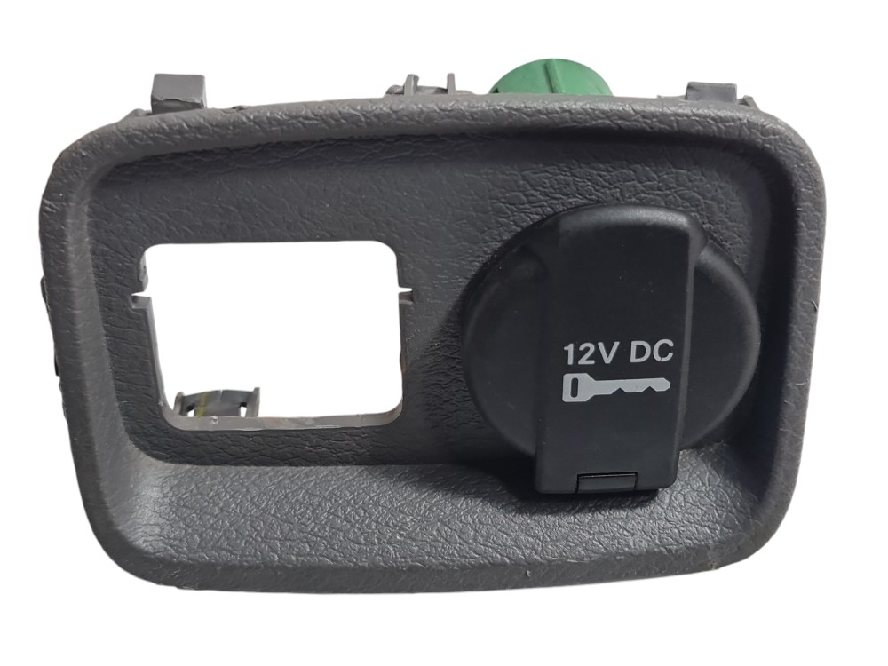 Tomada 12v Fiat Toro Volcano 2019 735624881 1
