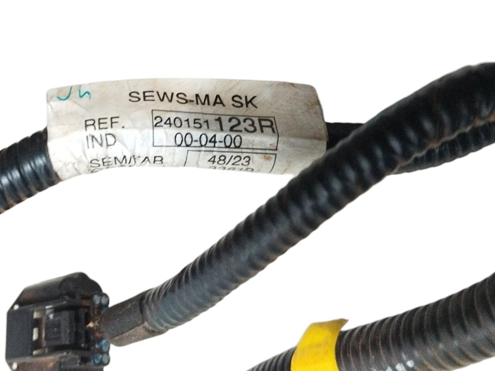 Chicote Para-choque Traseiro Renault Kangoo 2024 2025 6