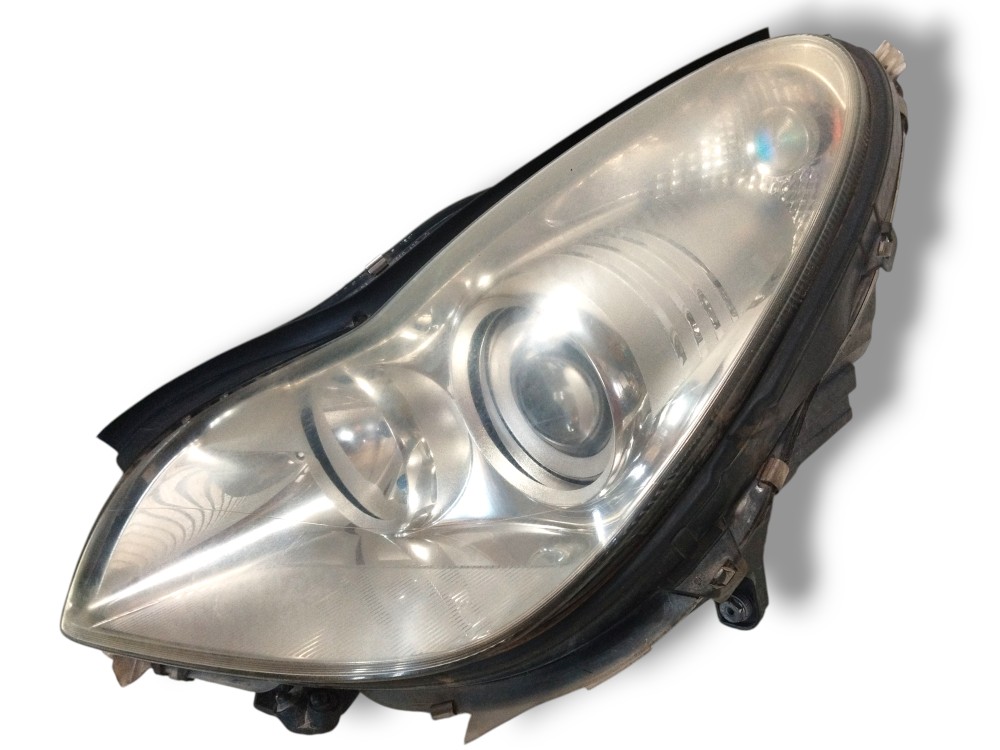 Farol Do Lado Esquerdo Mercedes Cls 500 2005 2006 15967900 Esquerdo/motorista 1