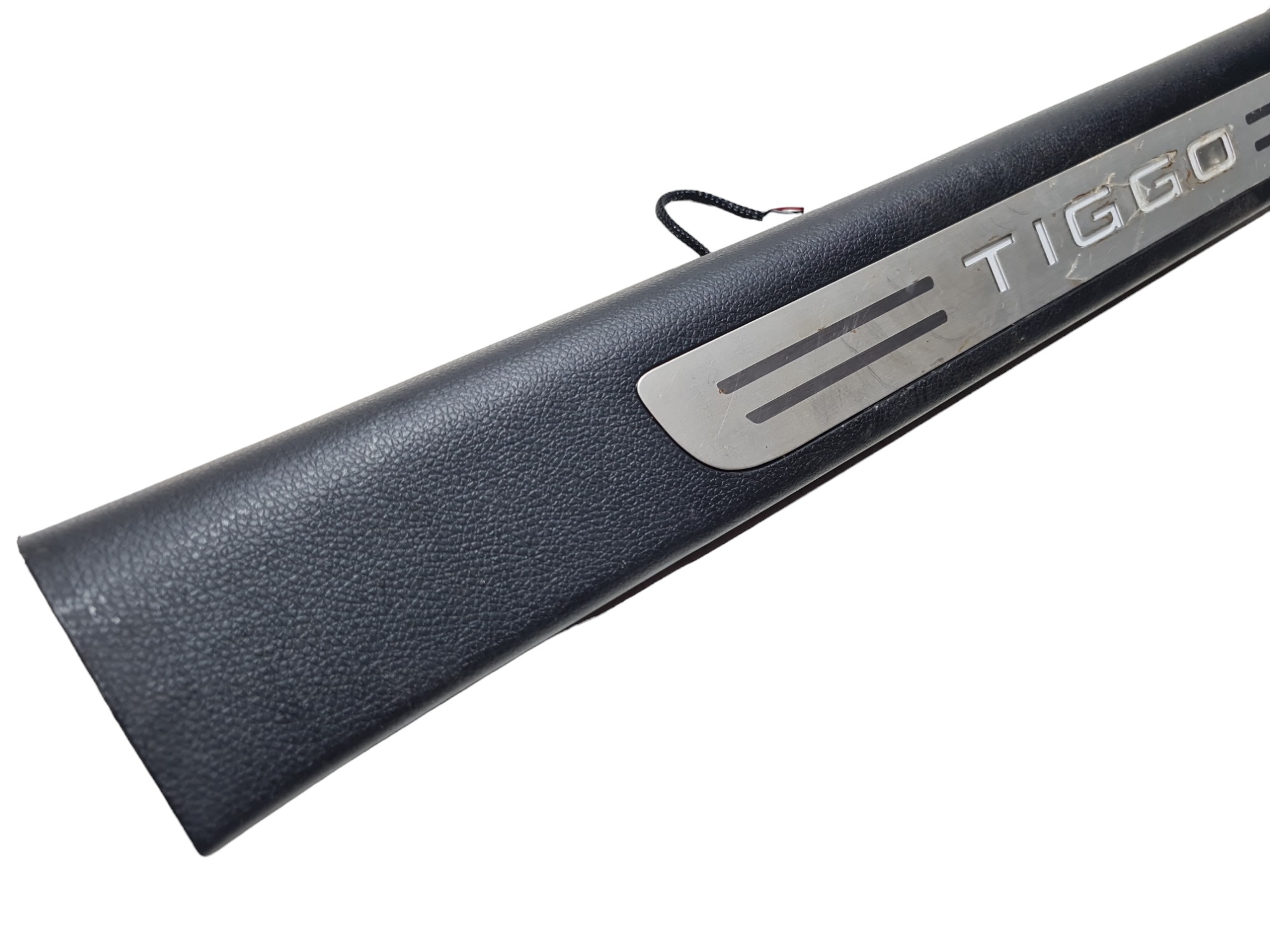 Soleira C/led  Porta Dianteira Direita Chery Tiggo 8 2022 2