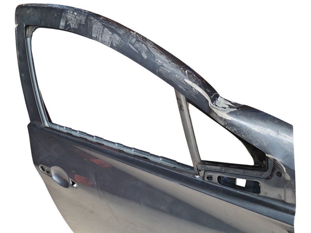 Porta Dianteira Direita Renault Zoe 2022 Detalhe Original  Dianteira Direita 5