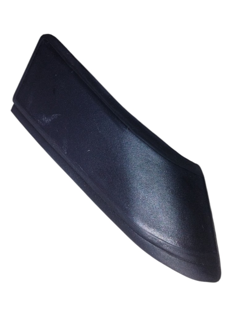 Acabamento da coluna dianteira direita Yaris Cross ORIGINAL