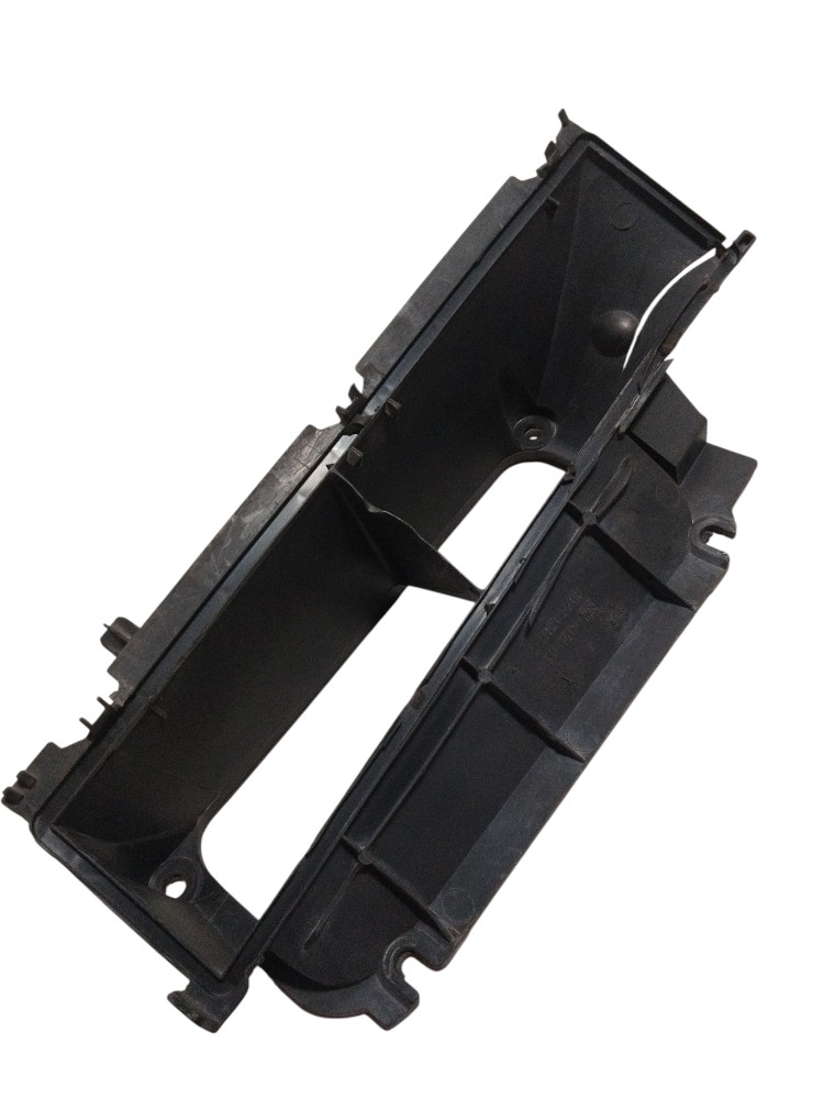 Entrada Defletor de Ar Mercedes Classe C230 2002 2038303203 2