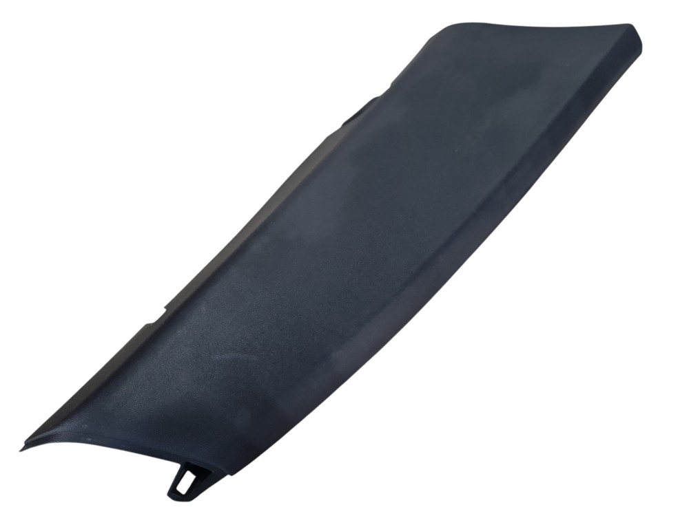 Moldura Interna Traseira Direita Volvo Xc40 2020 31469190 5
