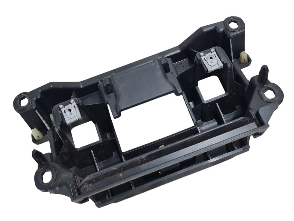 Suporte Painel A9606802454 Mercedes Actros 2651 2022 6