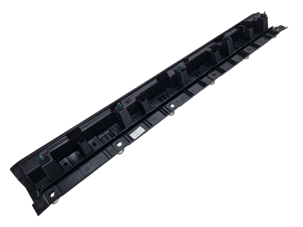 Soleira Inferior Porta Malas Gwm Tank 300 2025 2026 Original Preto 6