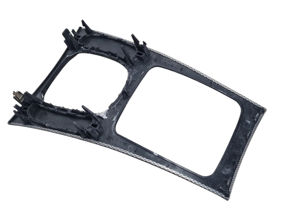 Moldura Painel Central Mercedes Actros 2651 2022 A203680 3