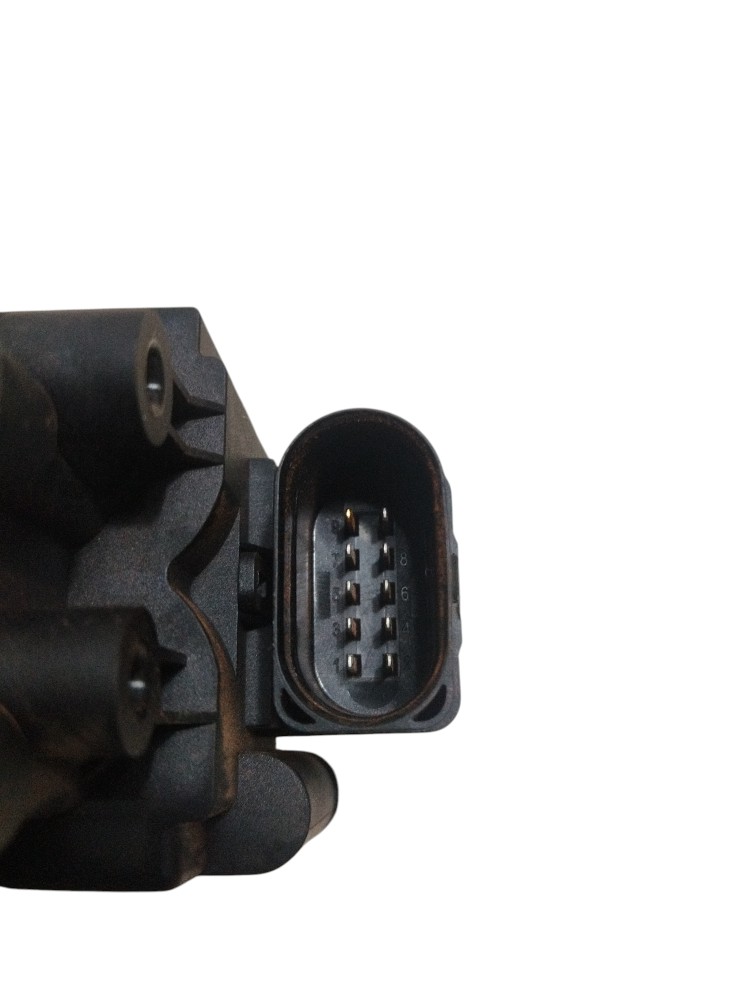 Válvula compressor Suspensão a Ar Audi Etron 2022 ORIGINAL 4