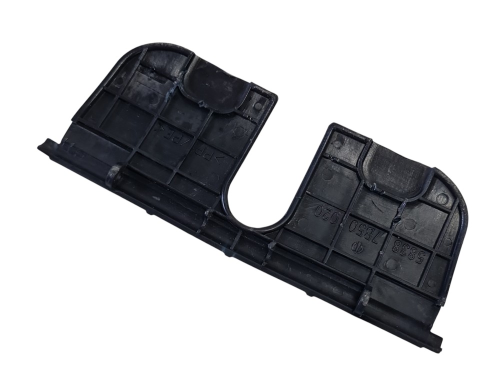 Acabamento Engate Porta Malas Lexus Ls 460l 2013 58387b50020 3