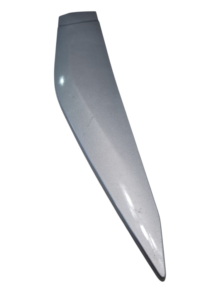 Friso lateral dir. Toyota Corolla Cross ano 2021 22 original
