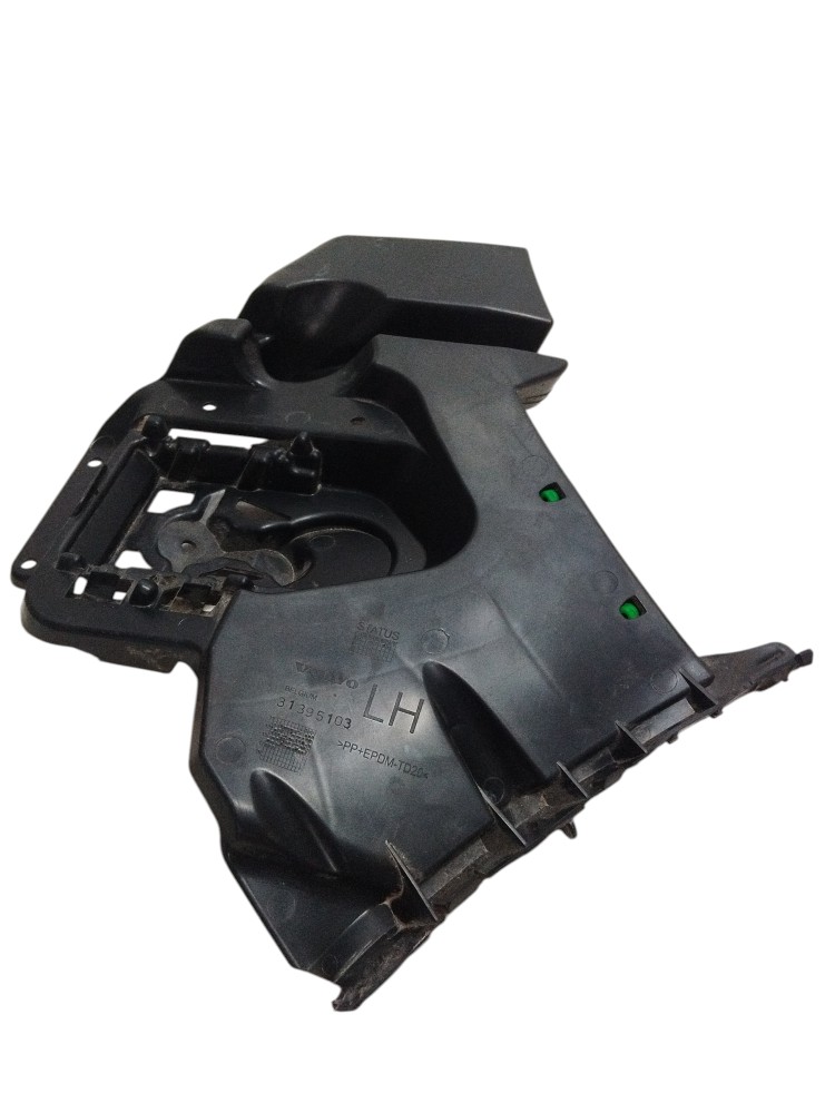 Suporte Para-choque Traseiro Volvo Vm330 2021 2022 31395103 2