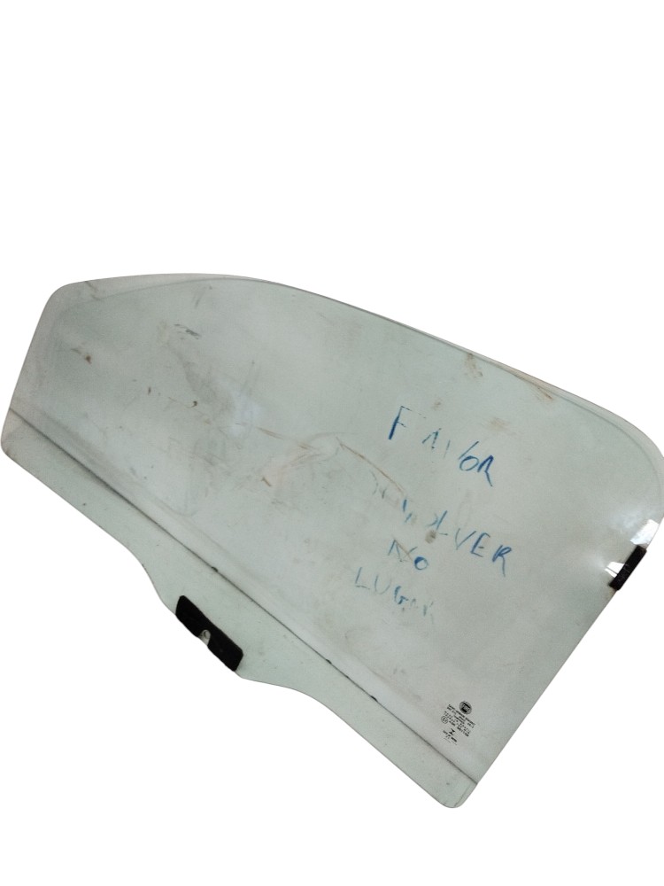 Vidro Lateral Dianteiro Porta Fiat Fiorino 2021 Original 2