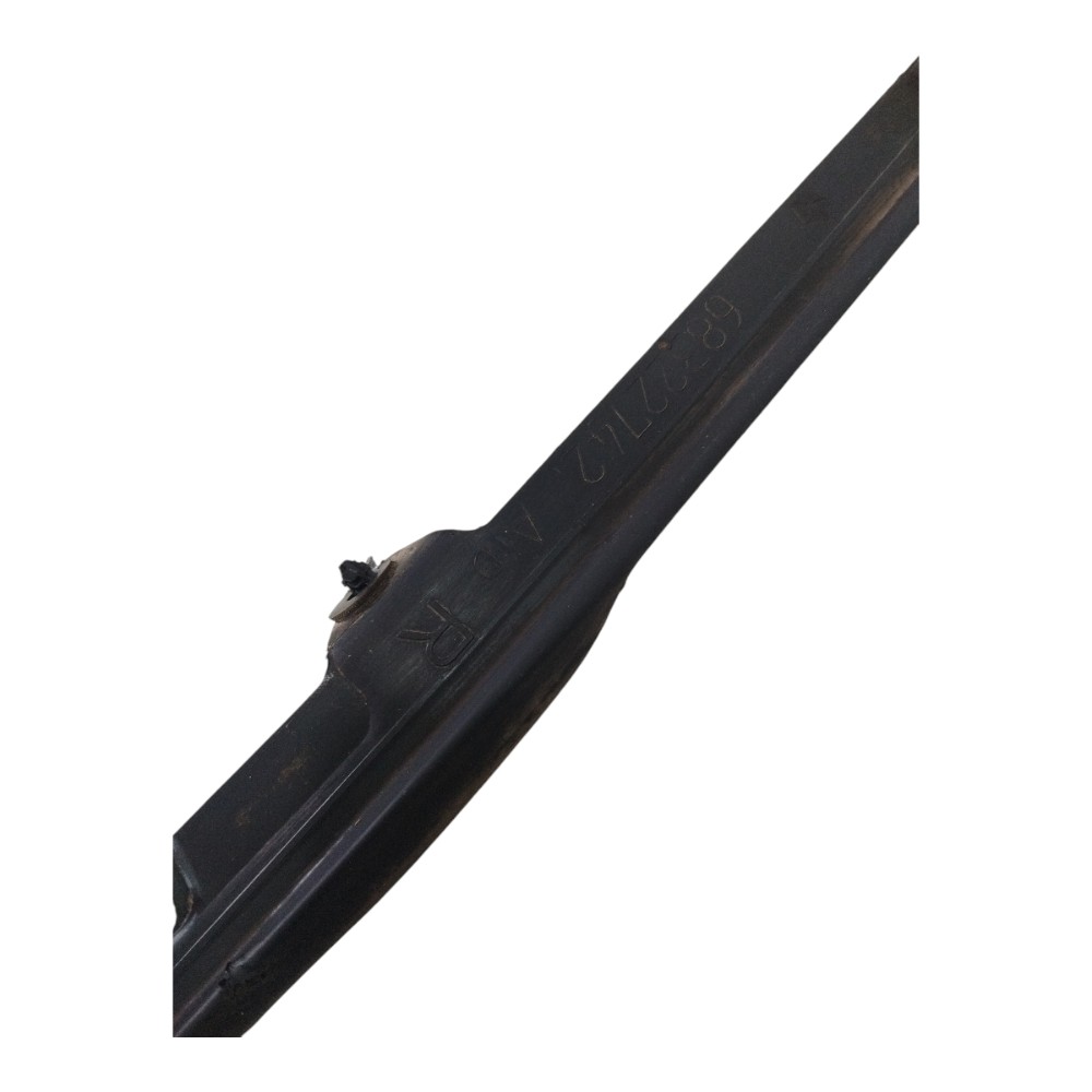 Borracha Tampa Traseira Jeep Compass T270 2023 68322742 5