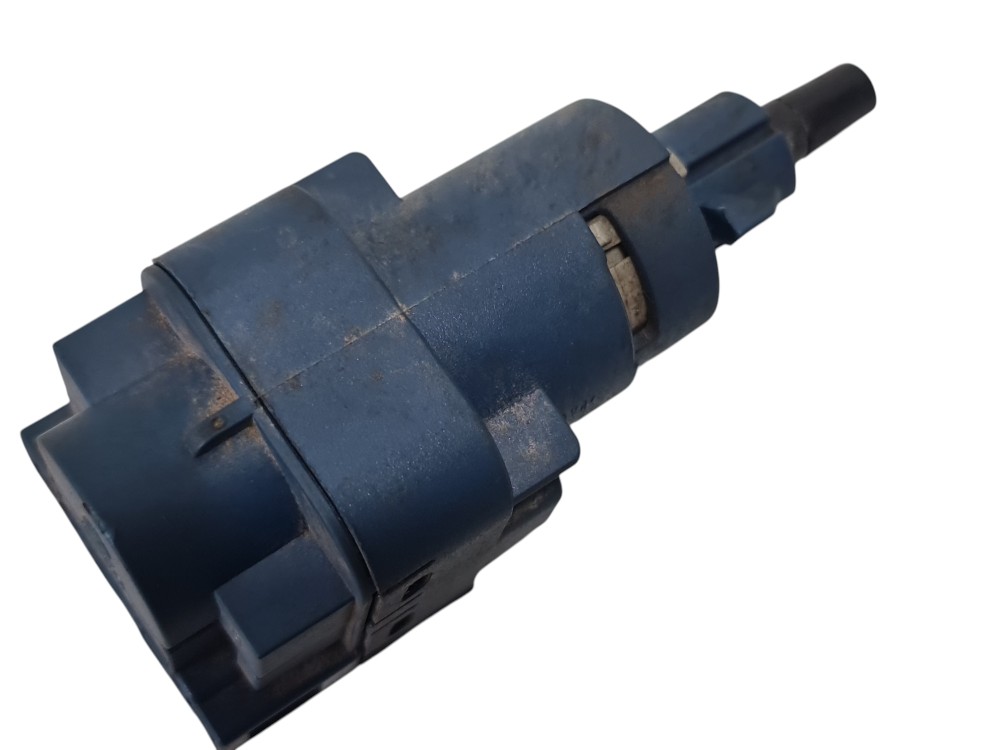 Interruptor Pedal Embreagem Vw Amarki Fox 2016 6q0827189 3