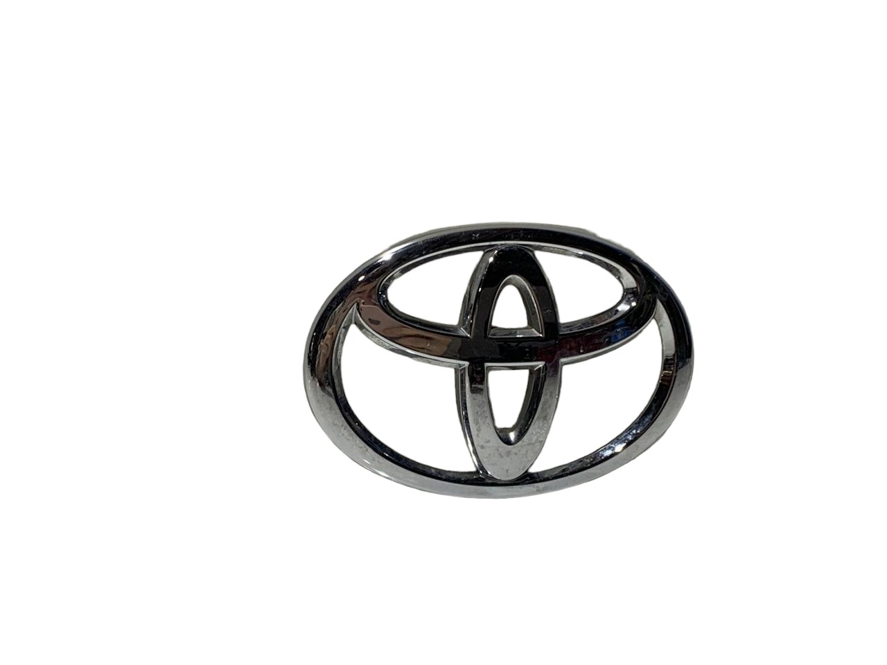 Emblema Logo Tampa Traseira Toyota Corolla 2022 Original 1