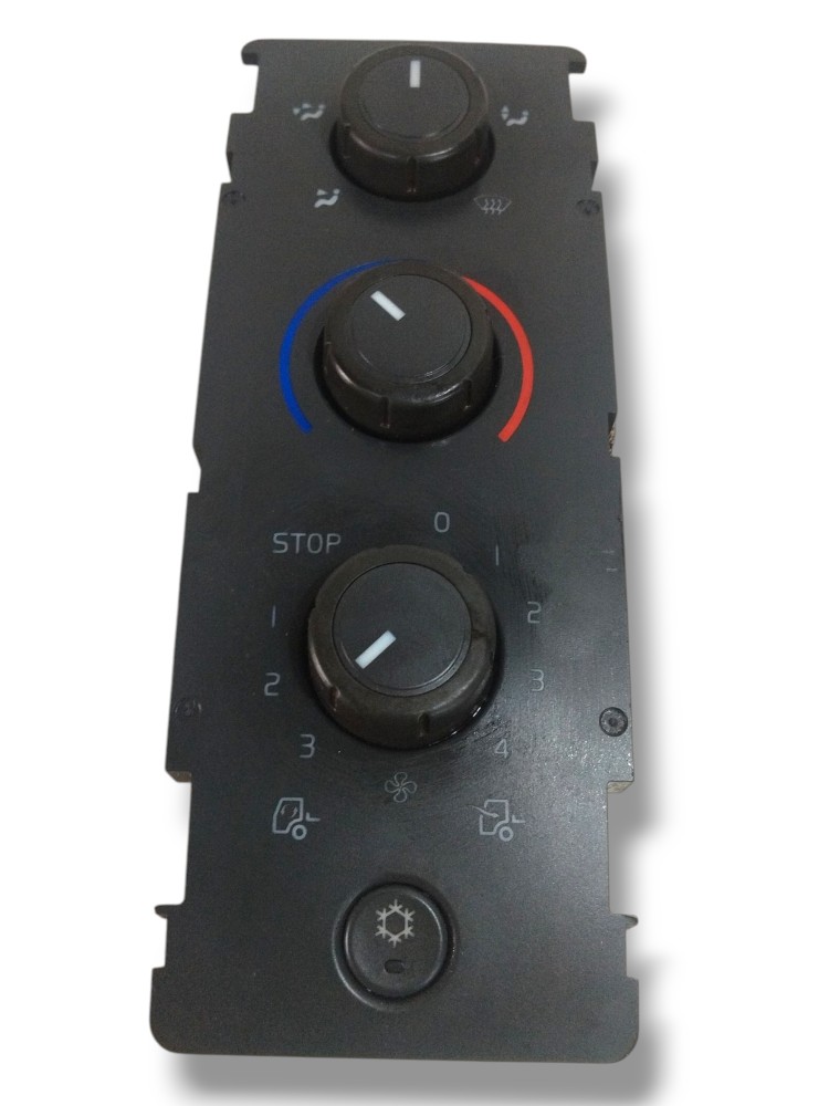 Comando de ar condicionado caminhão Volvo Vm 330 ORIGINAL