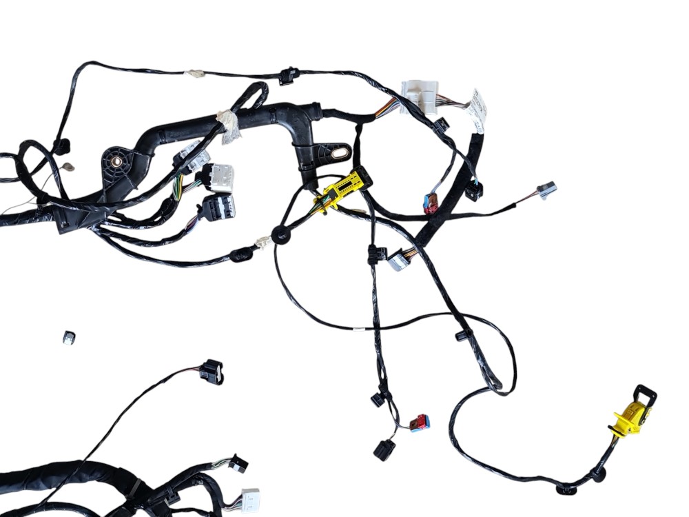 Chicote Caixa De Fusiveis Renault Zoe 2022 240137686r 2