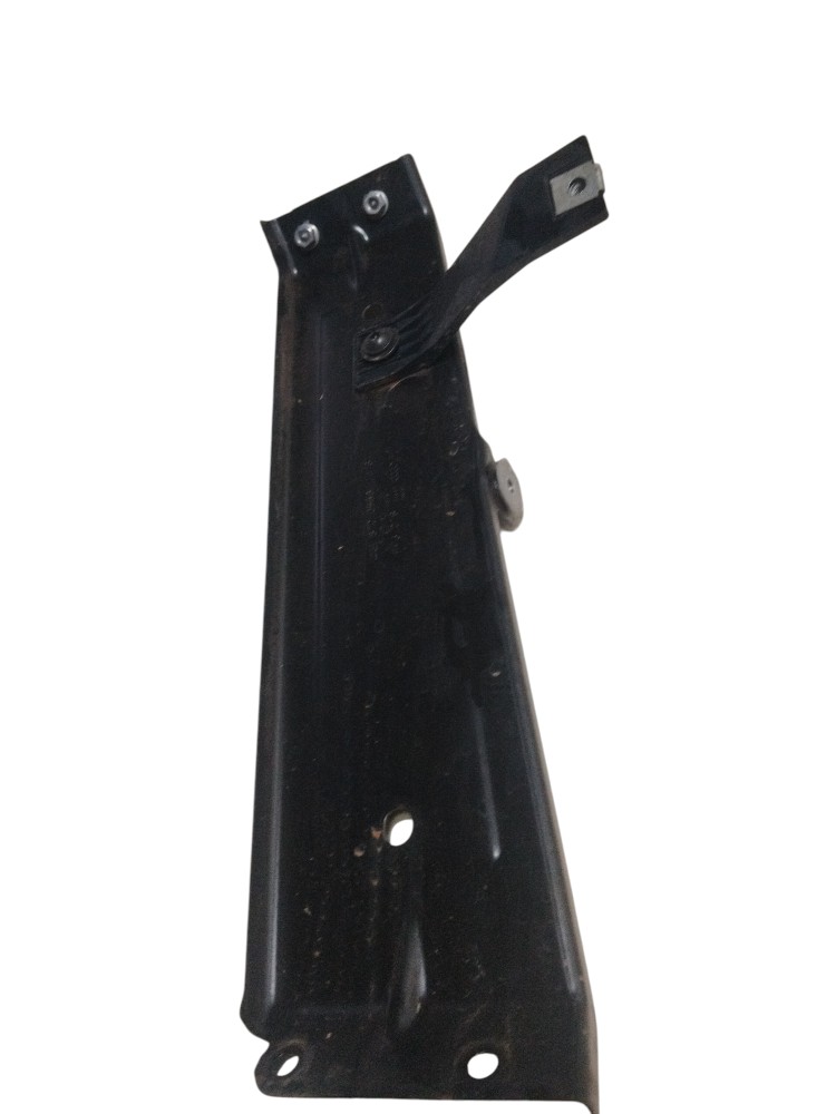Suporte de reforço do trilho paralama Audi Etron 22 ORIGINAL 5
