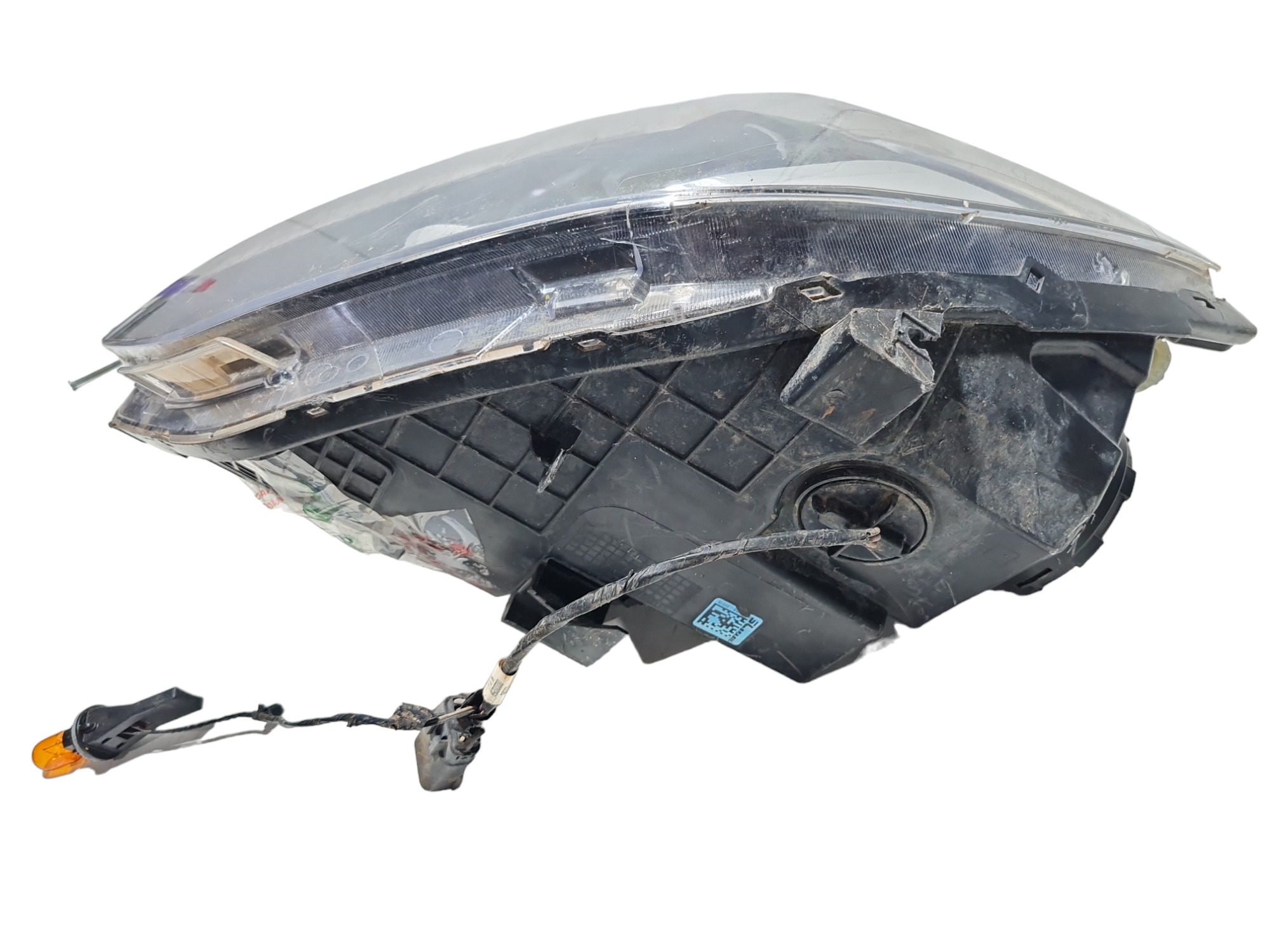 Farol Dianteiro Esquerdo Chevrolet Tracker 2022 Detalhe  Esquerdo 8