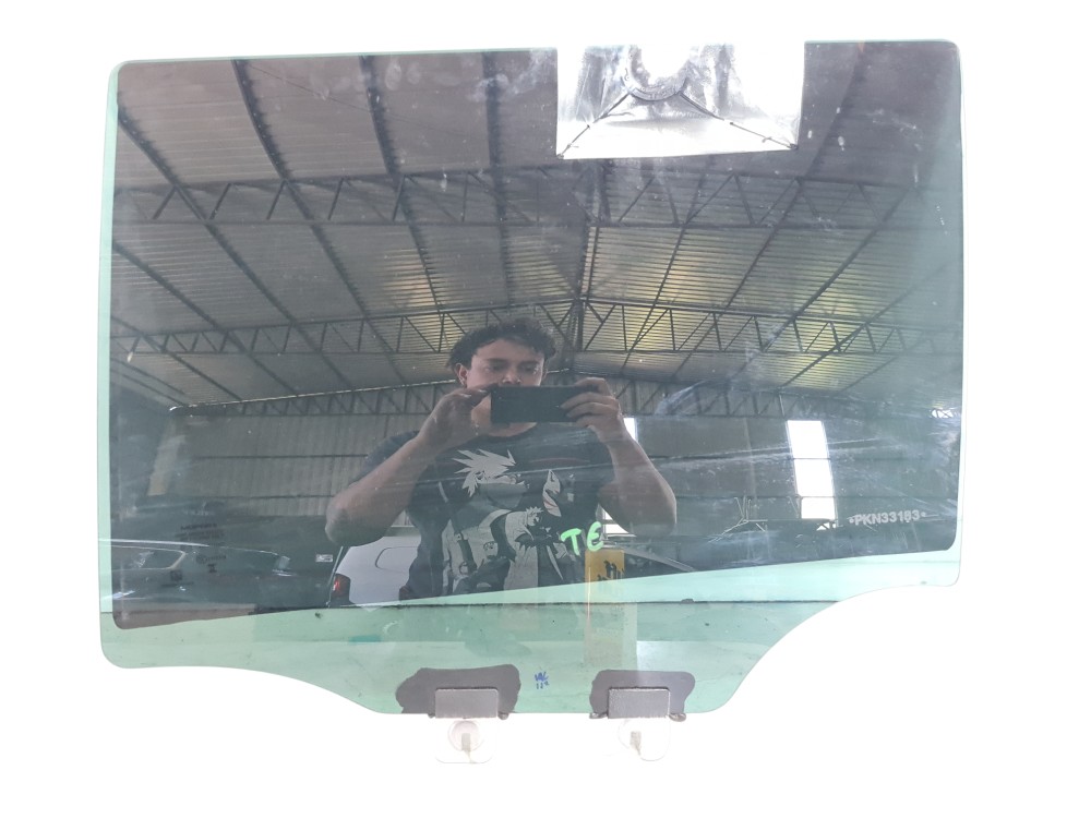 Vidro Porta Traseira Esquerda Jeep Commander 2022 2023 4