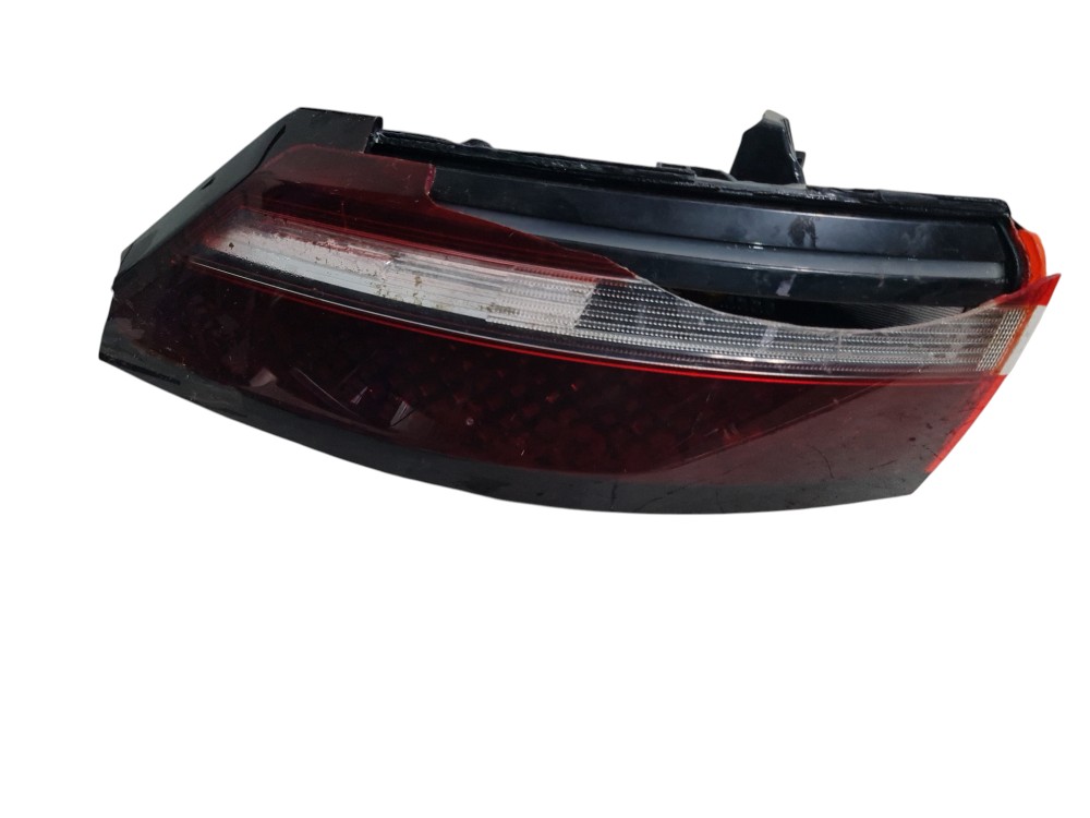 Lanterna traseira esq. Com detalhe Toyota Corolla Cross 2022