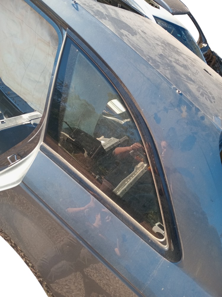 Vidro fixo traseiro esquerdo Audi A4 Avant 2019 ORIGINAL 1