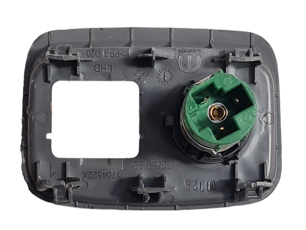 Tomada 12v Fiat Toro Volcano 2019 735624881 5