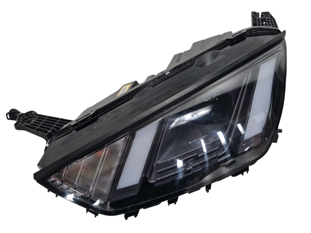 Farol Dianteiro Esquerdo Byd Dolphin Mini 2025 4121010h Esquerdo/motorista 2