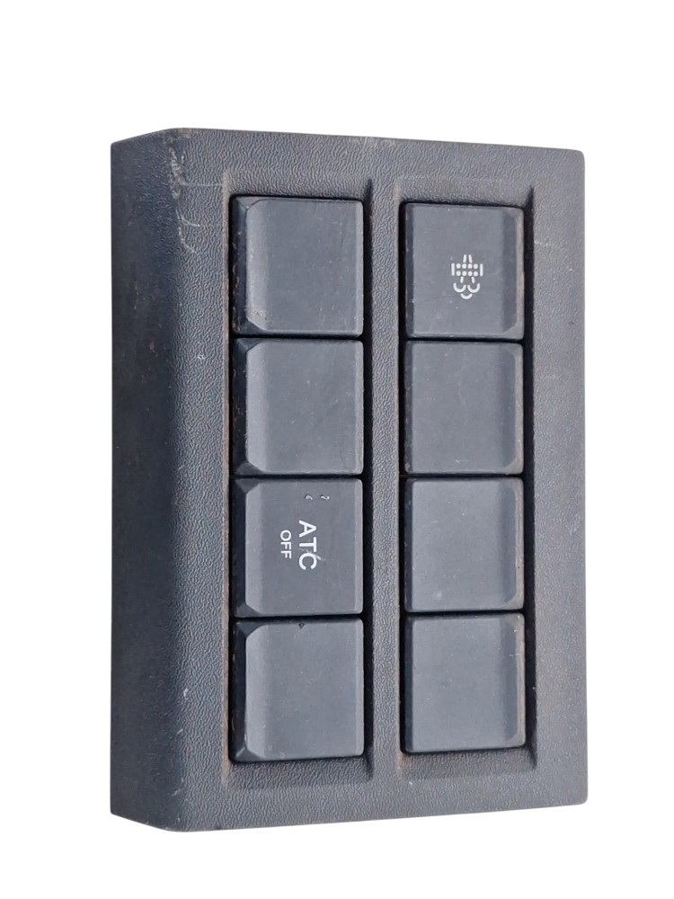Moldura Botoes Painel Volkswagen Constellation 26320 2025 Preto