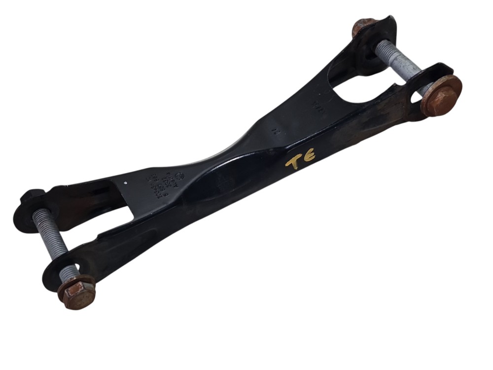 Braço suspensão traseiro esquerdo BMW i3 2022 6867883 5