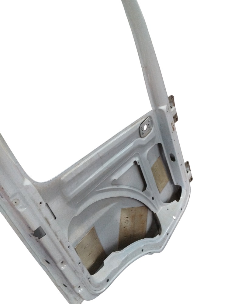 Porta dianteira do Volkswagen Constellation 2022 a 2026 7