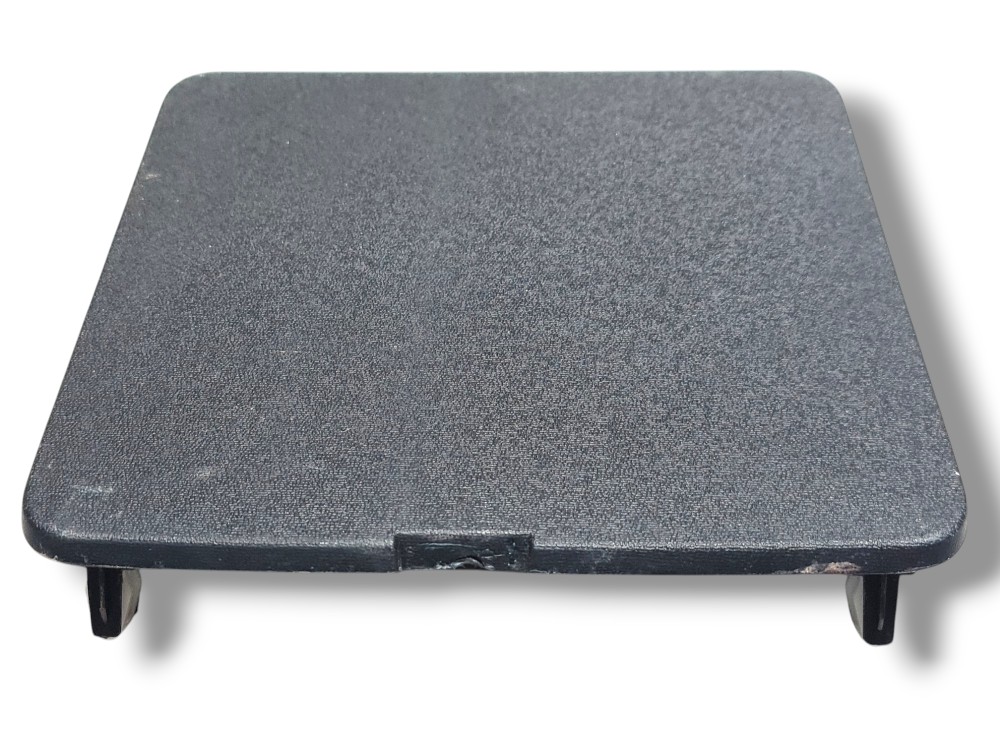 Tampa caixa de fusiveis BYD Dolphin Mini 2024 2025