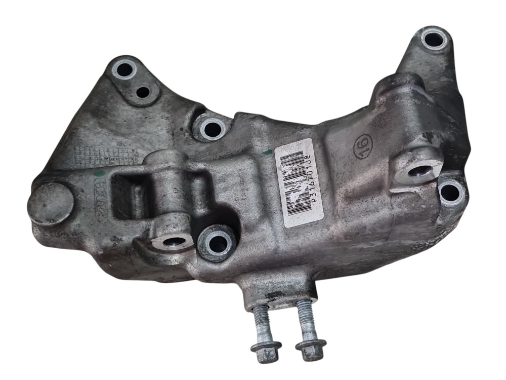 Suporte Alternador Volvo Xc 40 2020 31670108 Original 5